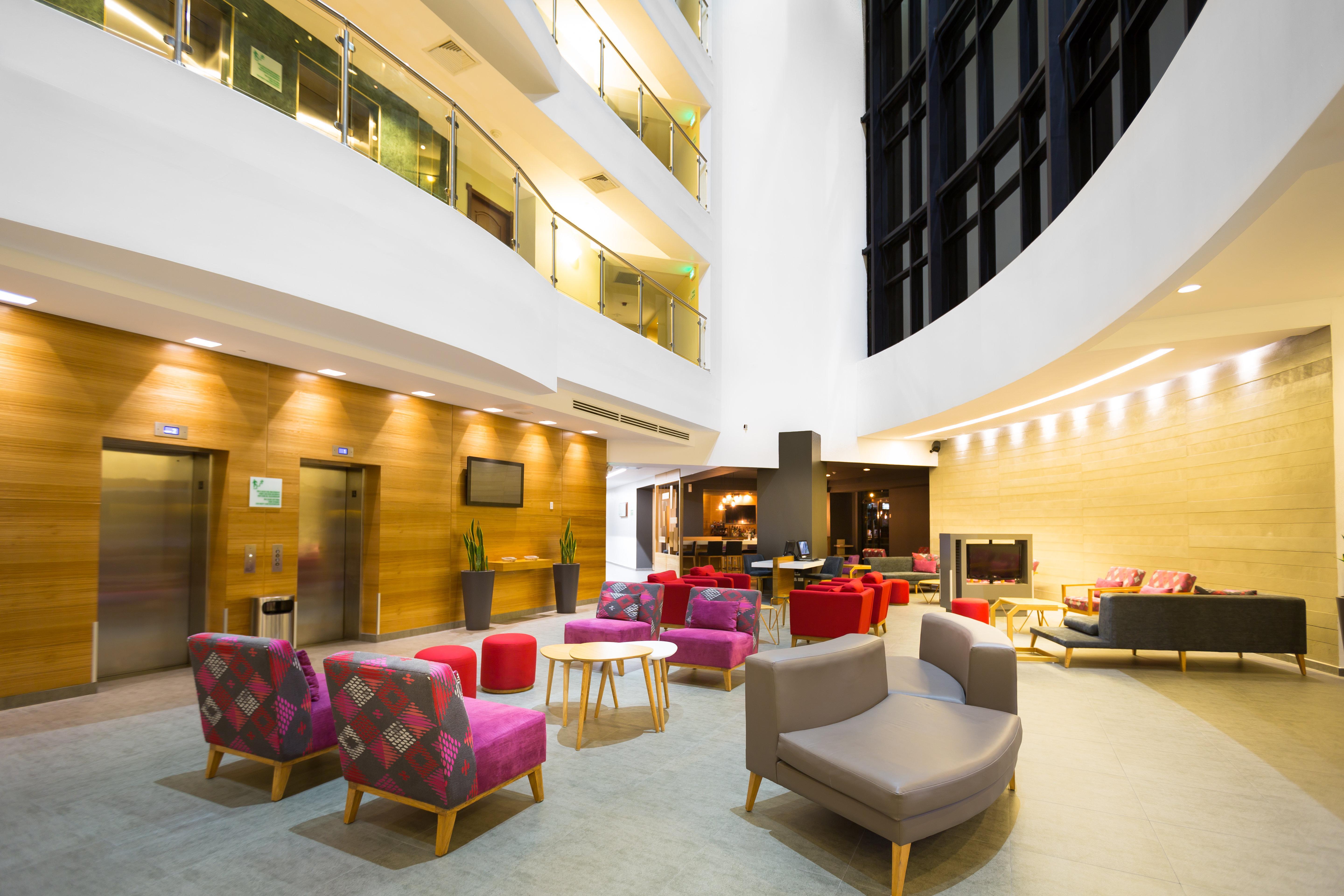 Holiday Inn San Salvador By Ihg Εξωτερικό φωτογραφία