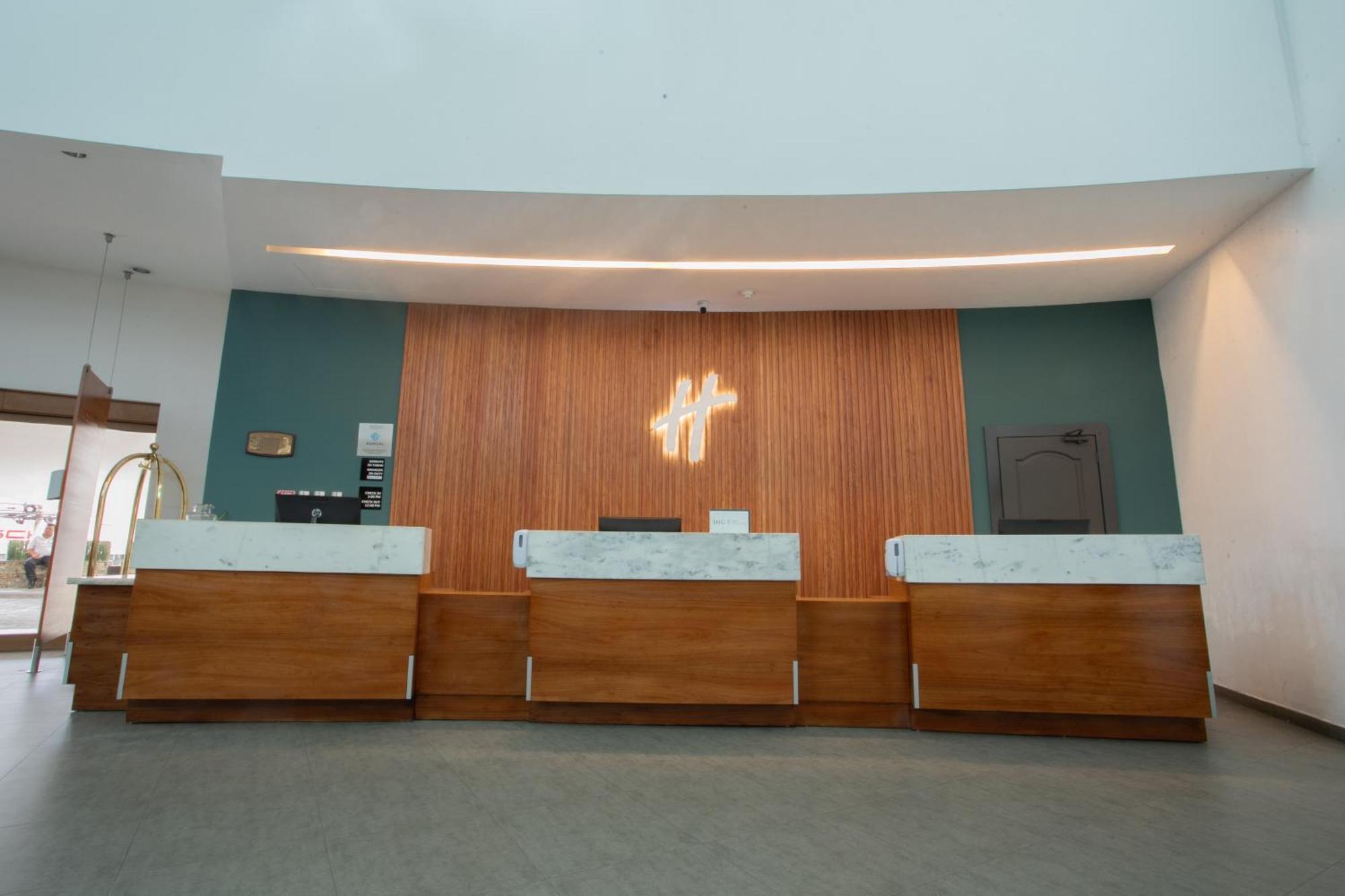 Holiday Inn San Salvador By Ihg Εξωτερικό φωτογραφία